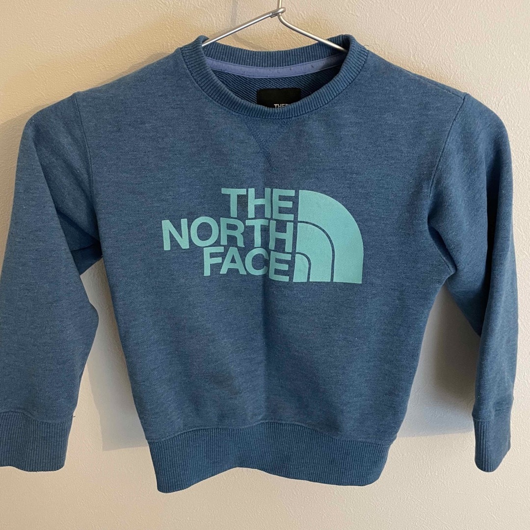 THE NORTH FACE(ザノースフェイス)のノースフェイス　キッズ　トレーナー キッズ/ベビー/マタニティのキッズ服男の子用(90cm~)(Tシャツ/カットソー)の商品写真