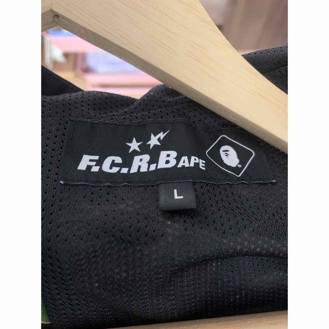 F.C.R.B.(エフシーアールビー)のL！FCRB APE ブリストル　ソフ　カモフラ　エイプ　セパレート　シュプ メンズのジャケット/アウター(ナイロンジャケット)の商品写真