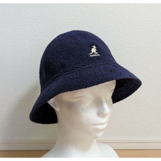 カンゴール(KANGOL)のM 美品 KANGOL Bermuda Casual バケットハット ネイビー(ハット)