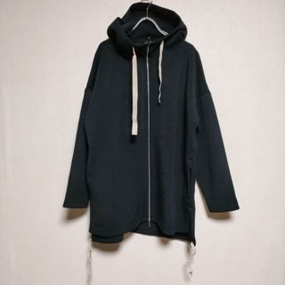 マックスマーラ(Max Mara)のMAX MARA S MAX MARA テクニカルジャージ スウェット パーカー ネイビー レディース マックスマーラ【中古】3-1015M∞(パーカー)