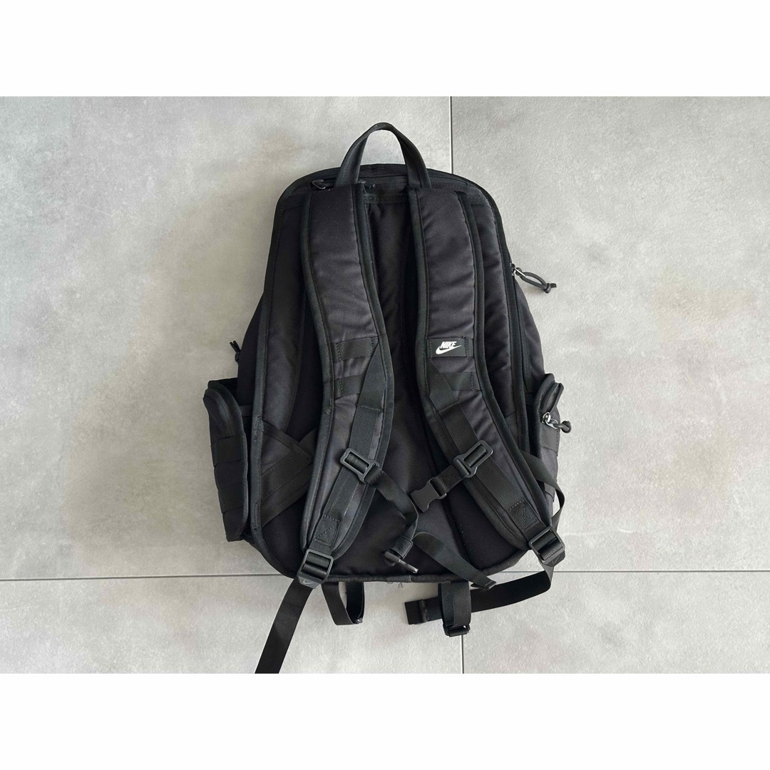 NIKE(ナイキ)のNIKE BACKPACK BLACK メンズのバッグ(バッグパック/リュック)の商品写真