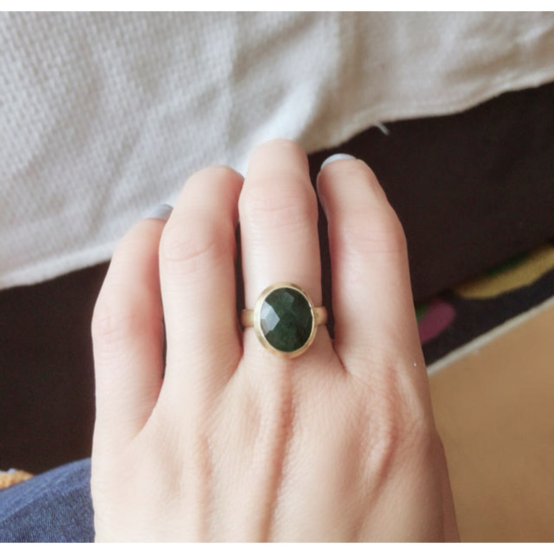 シルバー　925  深いグリーンのアベンチュリン　リング レディースのアクセサリー(リング(指輪))の商品写真