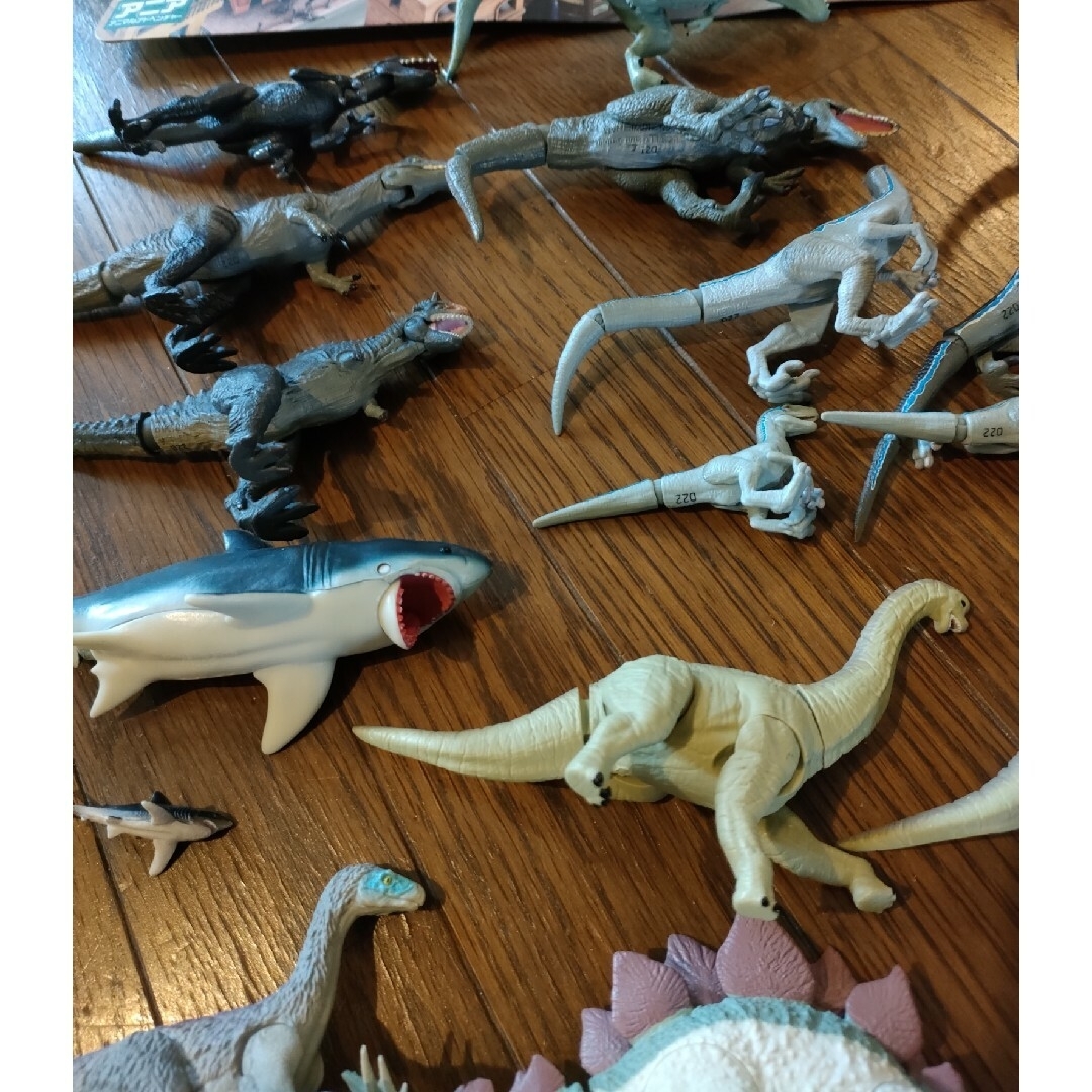Ania（TAKARA Tomy）(アニア)のアニア 恐竜セット ｼﾞｭﾗｯｼｯｸ ワールド ハンドメイドのおもちゃ(フィギュア)の商品写真