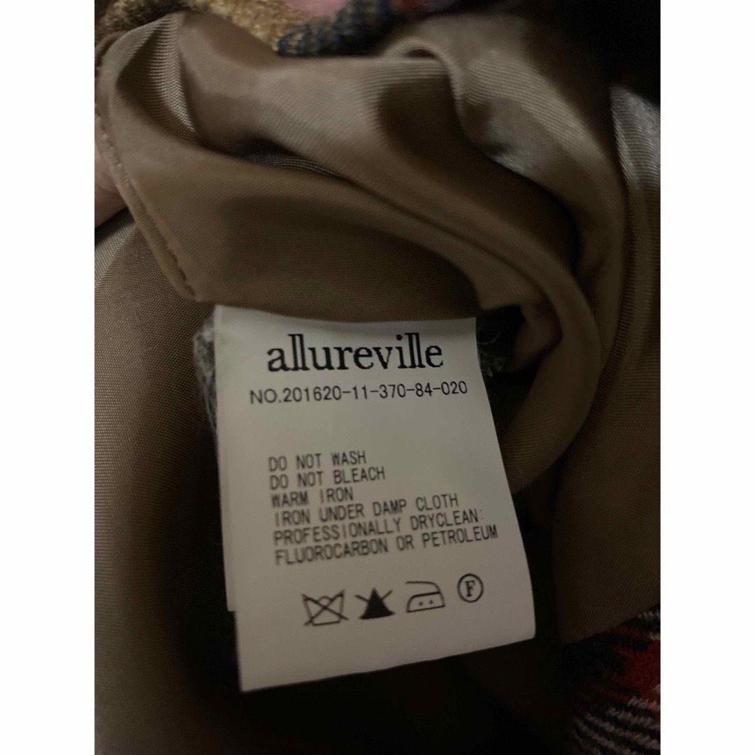 allureville(アルアバイル)の【美品】アルアバイル　スカート レディースのスカート(ひざ丈スカート)の商品写真