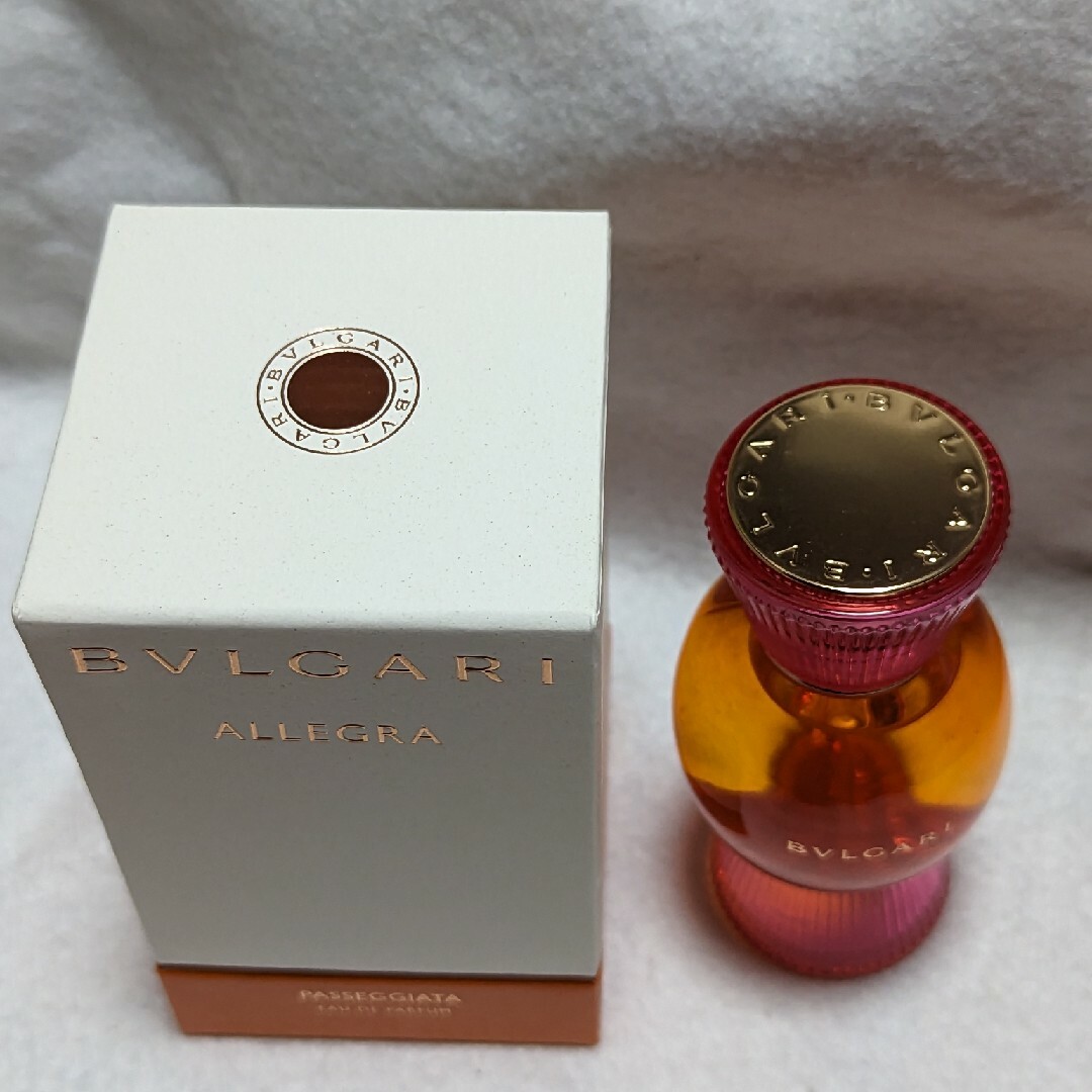 BVLGARI(ブルガリ)の未使用品ブルガリアレーグラパッセジャータオードパルファム50ml コスメ/美容の香水(香水(女性用))の商品写真