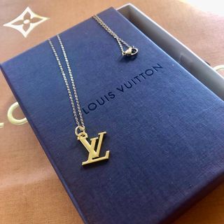 Louis Vuitton Chain Pendant Necklace Gold Silver M61090 40.5cm