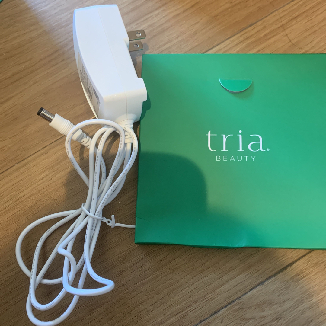 tria トリア・パーソナルレーザー脱毛器4X フューシャピンク tria トリア・パーソナルレーザー脱毛器4X フューシャピンク