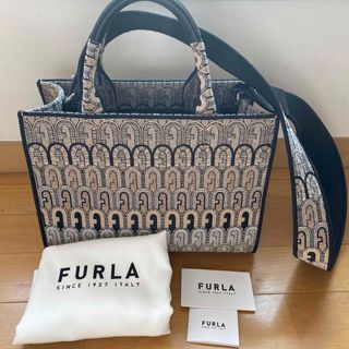 フルラ(Furla)のフルラ　トートバッグ　美品(トートバッグ)