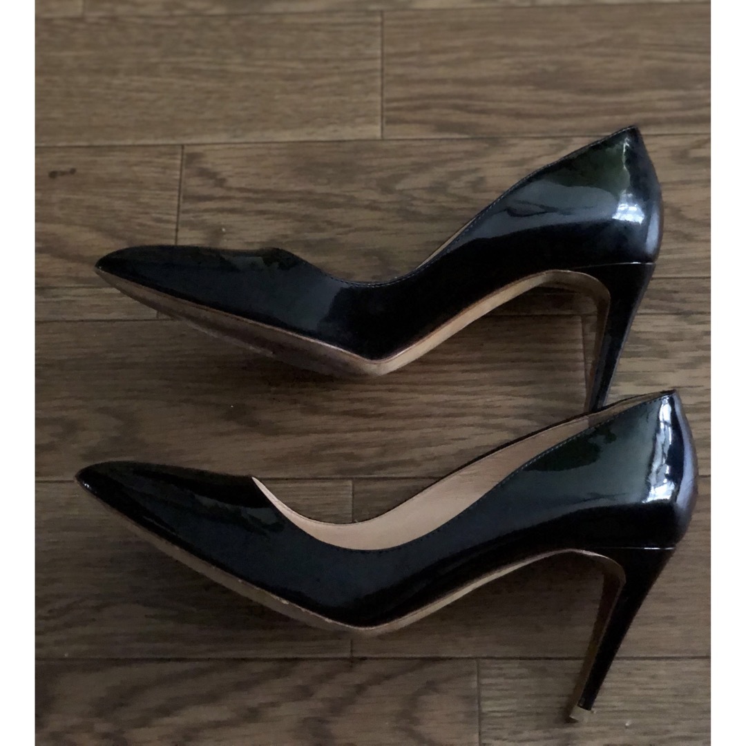 Rupert Sanderson エナメルパンプス 37 (24cm) Rupert Sanderson エナメルパンプス 37 (24cm)