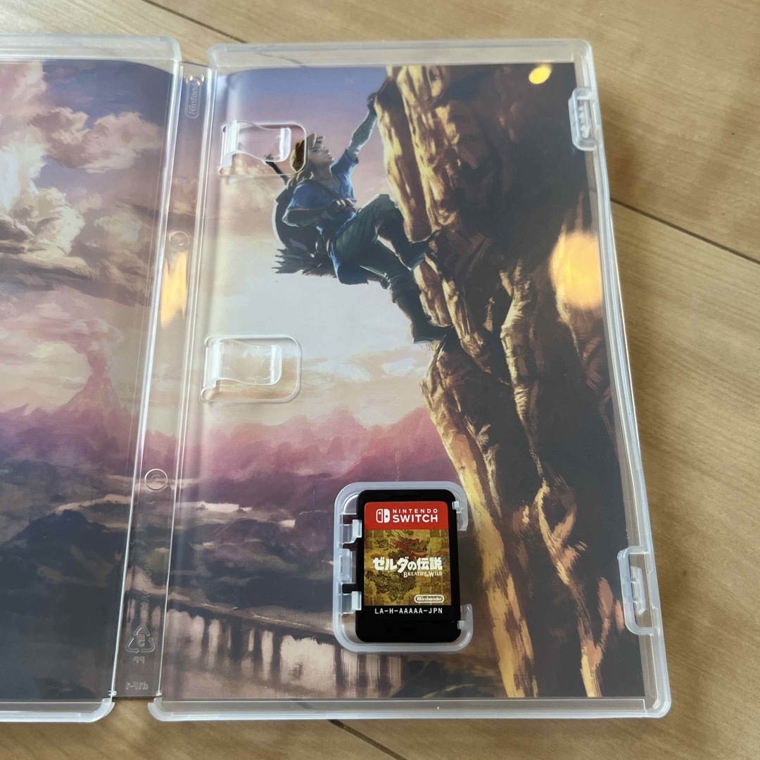 ゼルダの伝説 ブレス オブ ザ ワイルド Switch エンタメ/ホビーのゲームソフト/ゲーム機本体(家庭用ゲームソフト)の商品写真