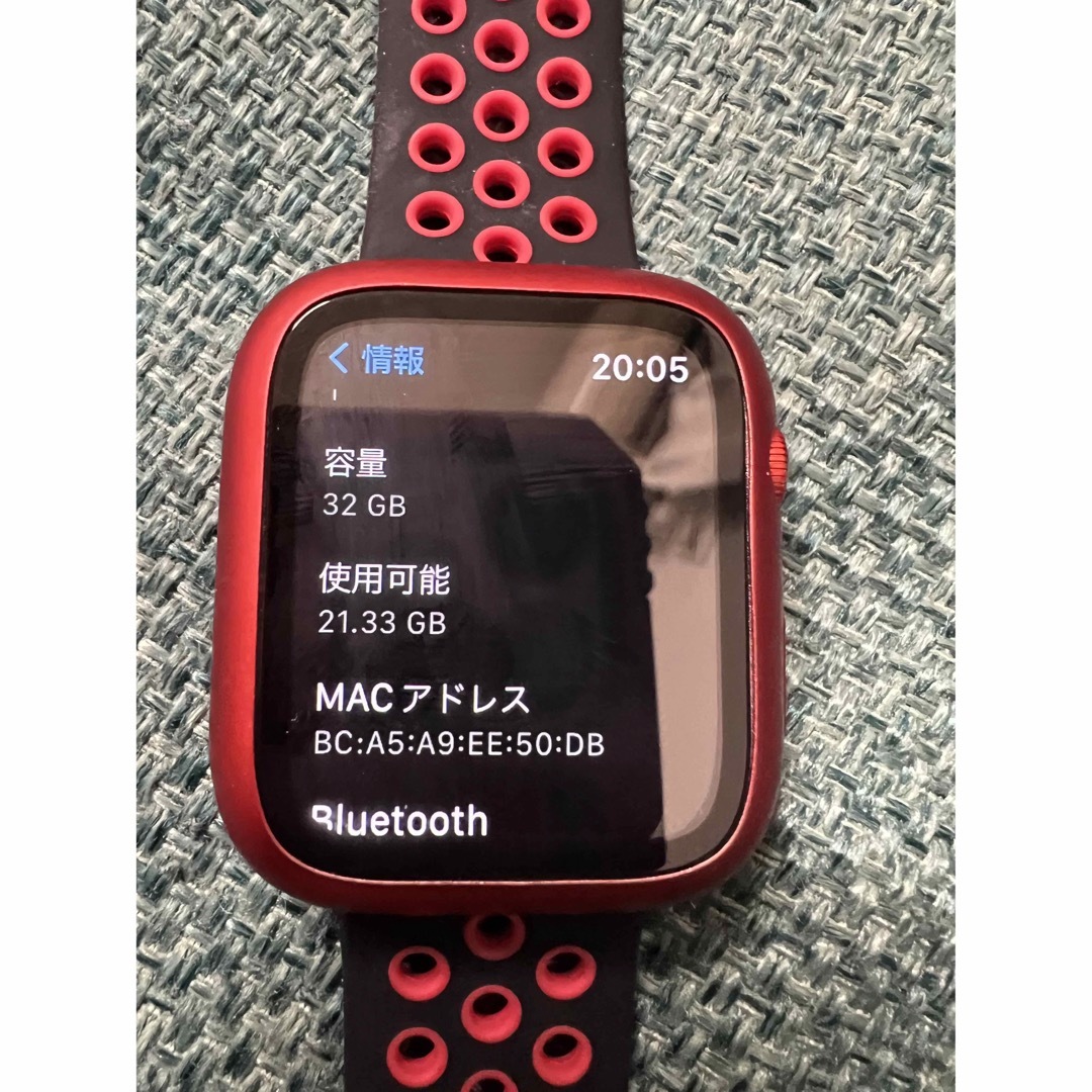 Apple Watch(アップルウォッチ)のアップルウォッチ6  美品　44ミリ　GPS、Wi-Fiモデル　 メンズの時計(腕時計(デジタル))の商品写真