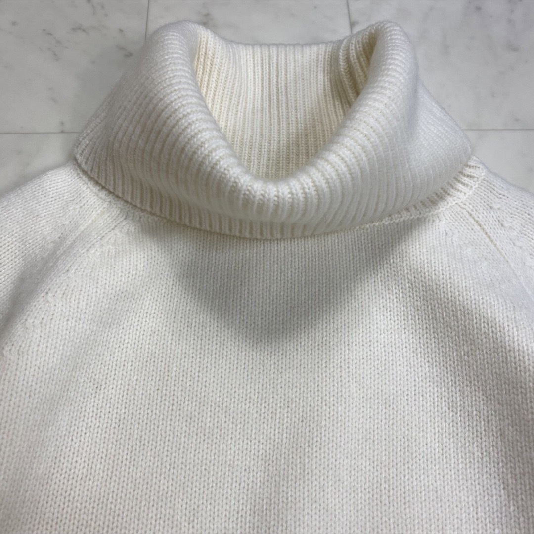 theory(セオリー)の★Theory★美品★AIRY WOOL CASH/TURTLE NECK PO レディースのトップス(ニット/セーター)の商品写真