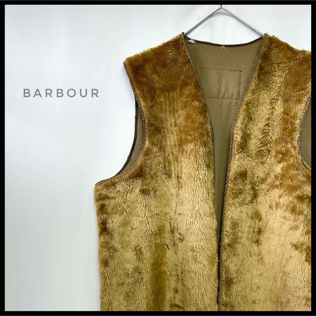 Barbour ライナー　ファーベスト　ベージュ　ユニセックス　カジュアル