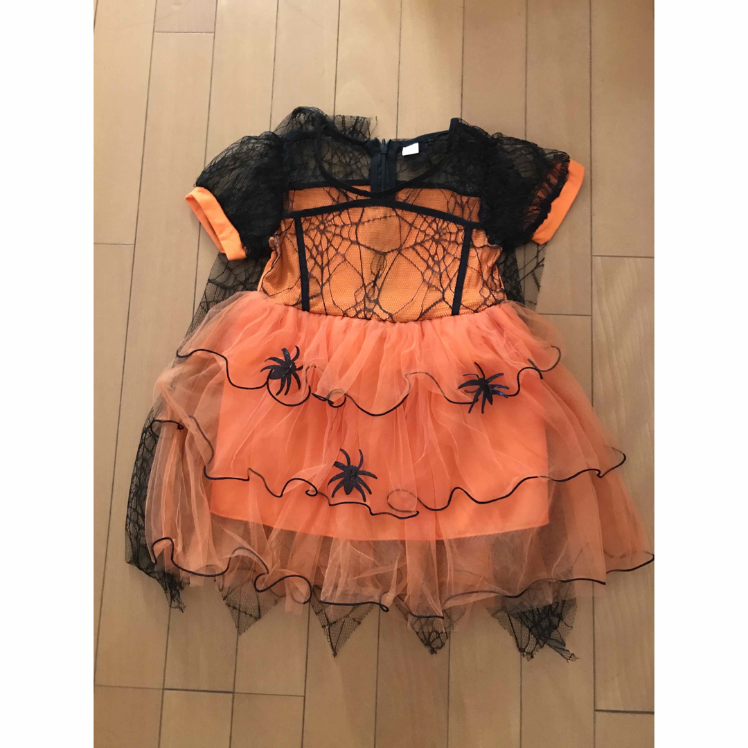 ハロウィンドレス　130 パーティ 女の子　キッズ　オレンジ　ハロウィン衣装 キッズ/ベビー/マタニティのキッズ服女の子用(90cm~)(ワンピース)の商品写真