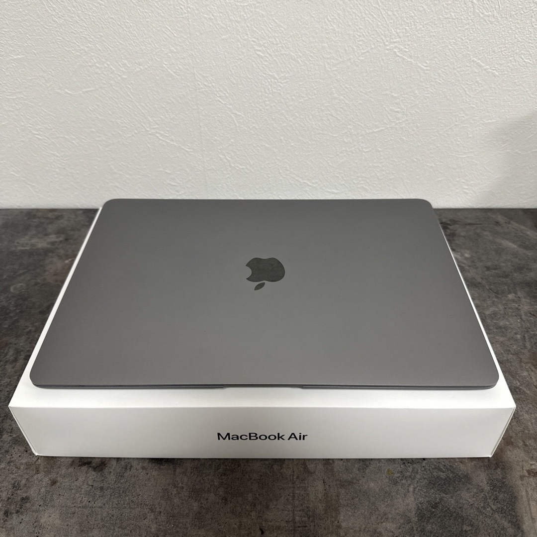 【美品】MacBook Air M1 8GB 256GB