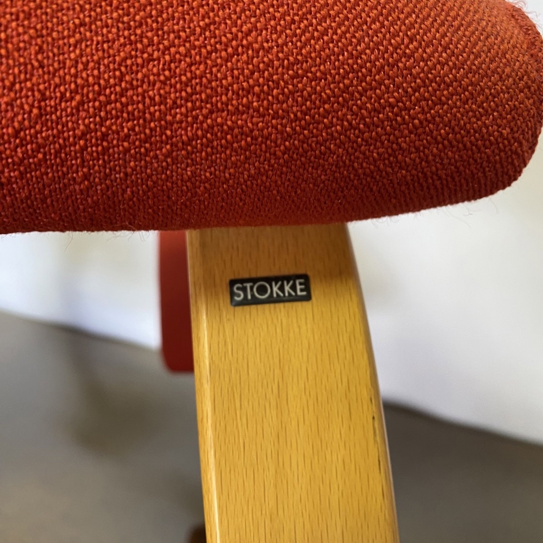 STOKKE バリアブル バランスチェア