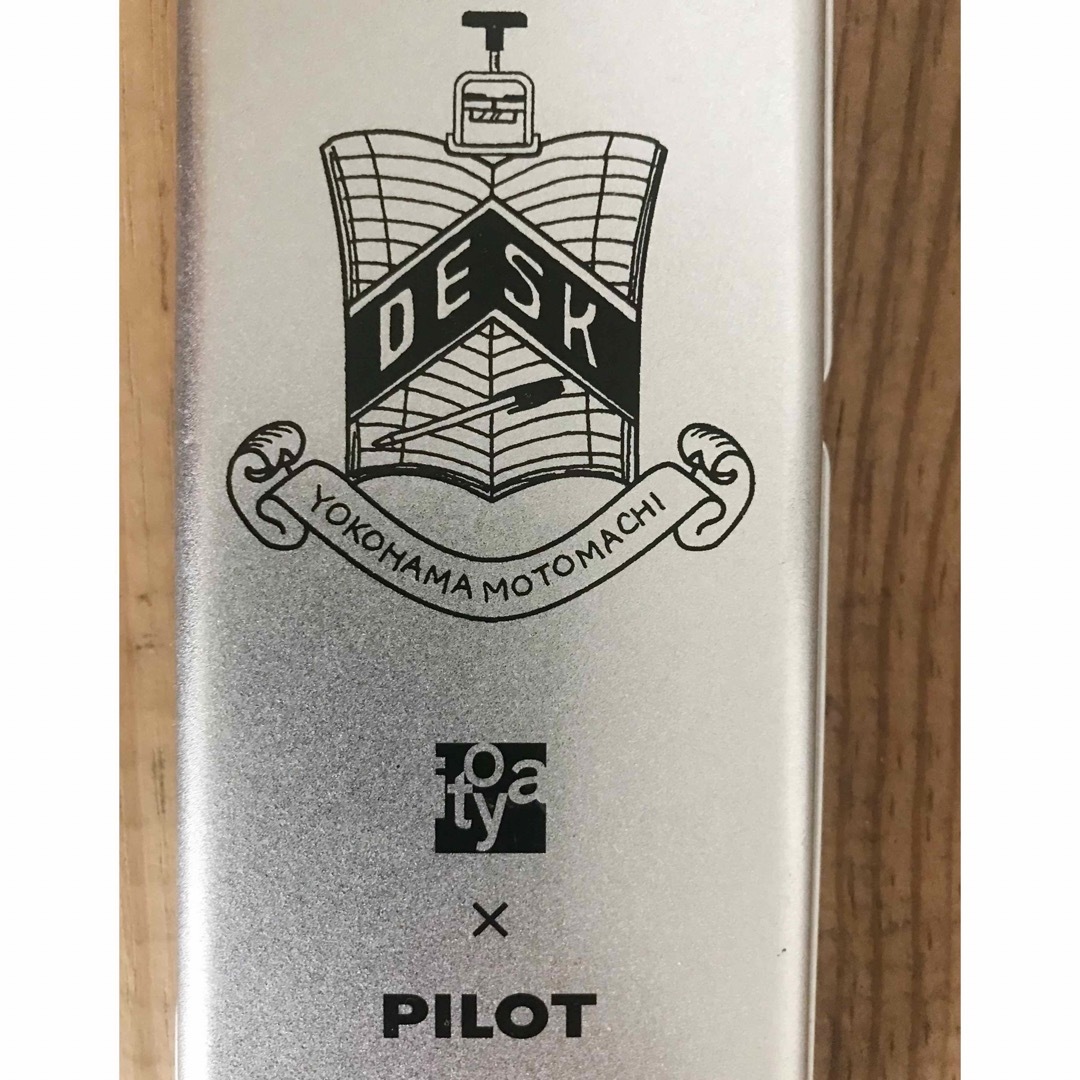 PILOT(パイロット)の良品！銀座伊東屋 横浜元町店 × PILOT ペンケース インテリア/住まい/日用品の文房具(ペンケース/筆箱)の商品写真