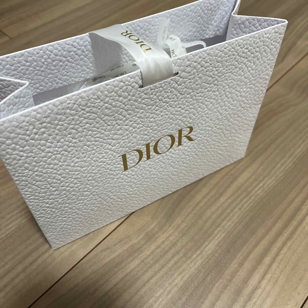 Christian Dior(クリスチャンディオール)のDior ディオールコスメ　ショッパーリボン付き レディースのバッグ(ショップ袋)の商品写真