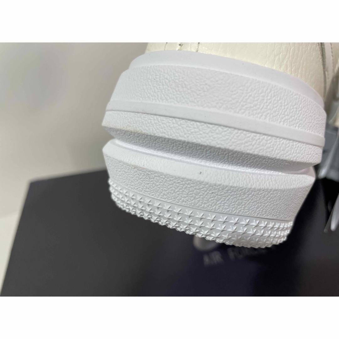 NIKE(ナイキ)の【新品】23.5cmNIKE エアフォース1 プラットフォーム ペールアイボリー レディースの靴/シューズ(スニーカー)の商品写真