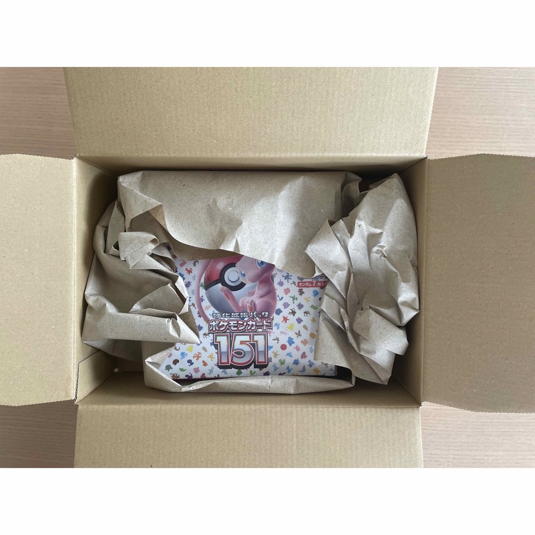 ポケモン(ポケモン)のポケモンカードゲーム 151 1BOX  未開封 シュリンク付き  エンタメ/ホビーのトレーディングカード(Box/デッキ/パック)の商品写真