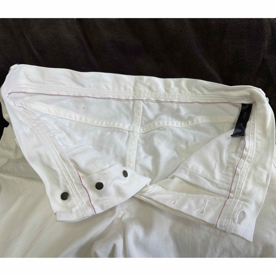 wjk(ダブルジェーケー)のwjkホワイトジーンズ　サイズM メンズのパンツ(デニム/ジーンズ)の商品写真