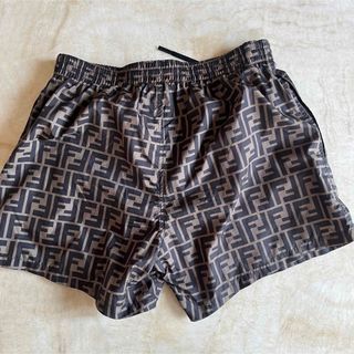 フェンディ 水着(メンズ)の通販 7点 | FENDIのメンズを買うならラクマ