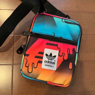 アディダス(adidas)のadidasアディダス 2wayミニポーチ ウエストバッグ ショルダーバッグ(ボディバッグ/ウエストポーチ)