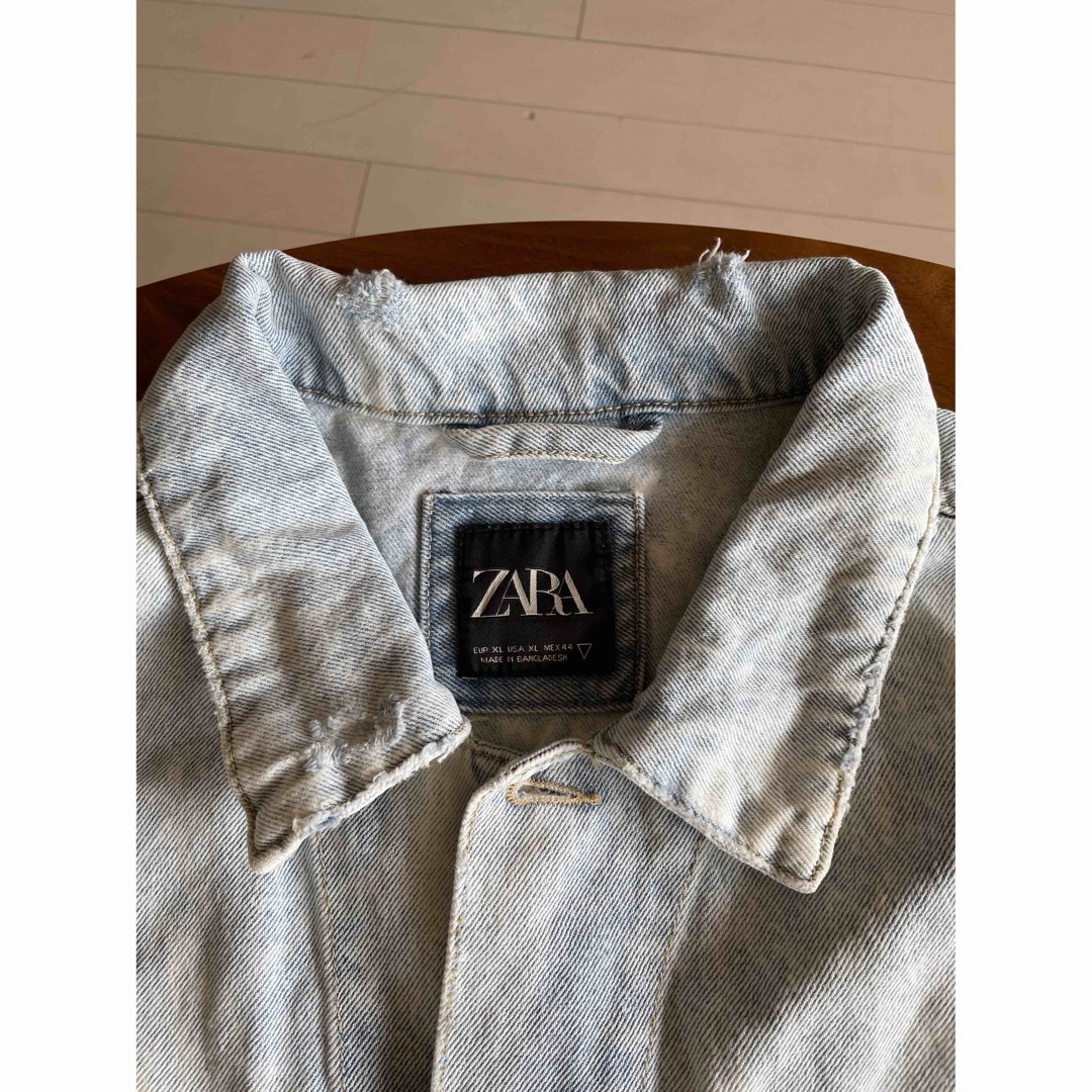 ZARA(ザラ)のZARA  バッグプリントGジャン(ダメージ加工) メンズのジャケット/アウター(Gジャン/デニムジャケット)の商品写真