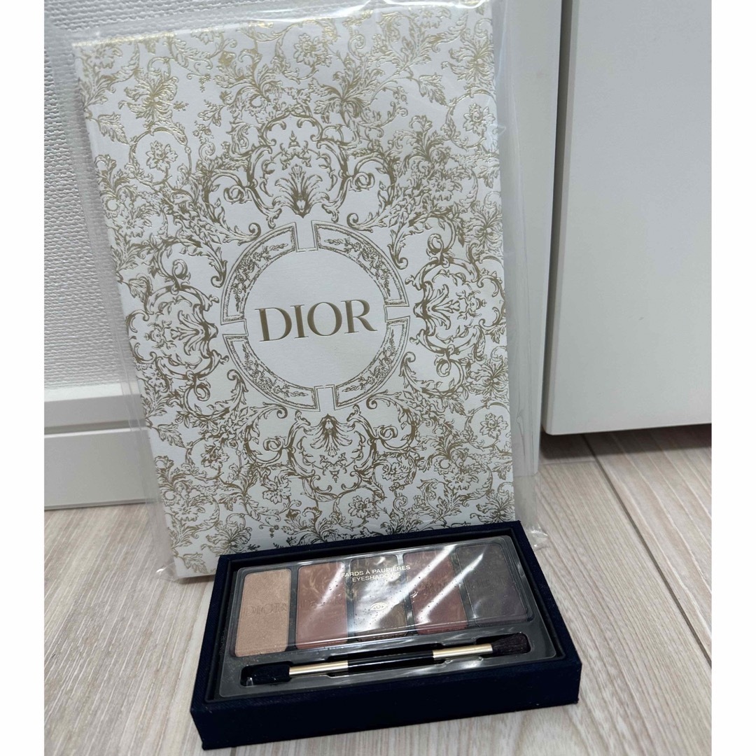 Dior 2023年ホリデー限定 エクラン クチュールアイパレット