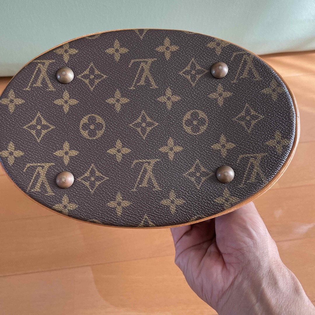 Louis VUITTON モノグラム　バケット