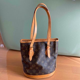 ルイヴィトン(LOUIS VUITTON)のLouis VUITTON モノグラム　バケット(トートバッグ)