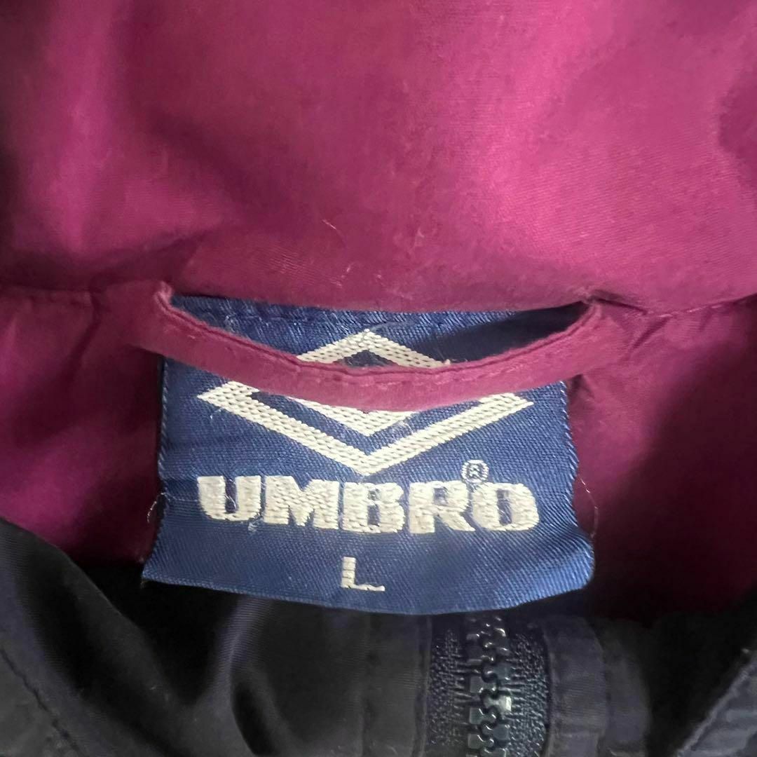 UMBRO(アンブロ)の【90s】UMBRO アンブロ ブルゾン 刺繍ロゴ ナイロンジャケット メンズのジャケット/アウター(ブルゾン)の商品写真