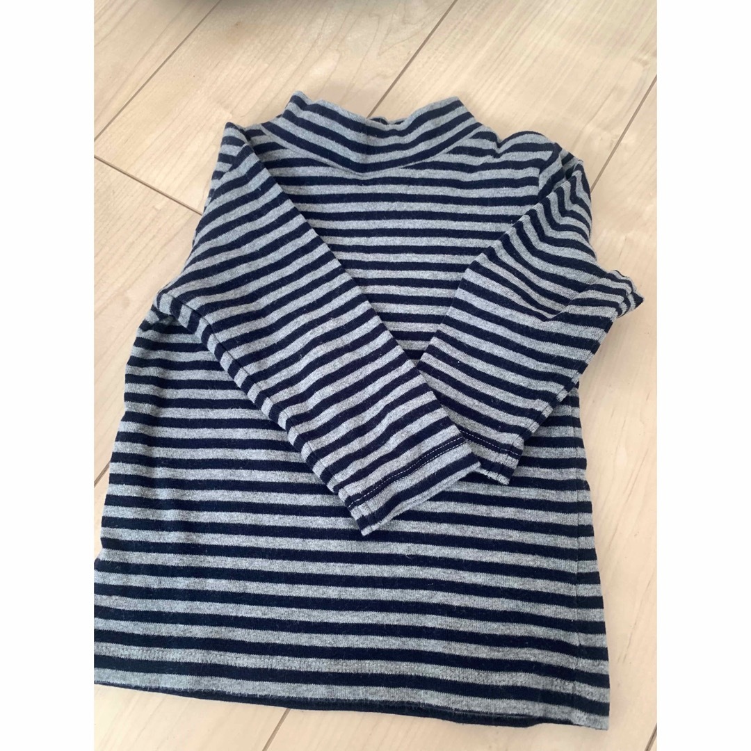 UNIQLO(ユニクロ)のユニクロ　ロンT 80 キッズ/ベビー/マタニティのベビー服(~85cm)(シャツ/カットソー)の商品写真