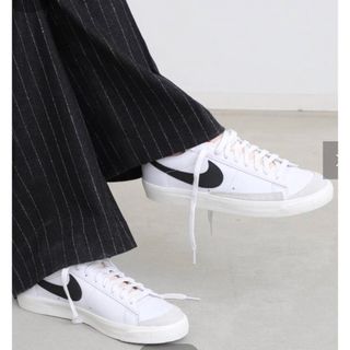 アパルトモンドゥーズィエムクラス(L'Appartement DEUXIEME CLASSE)のNIKEスニーカー　 BLAZER LOW ’77 VNTG(スニーカー)