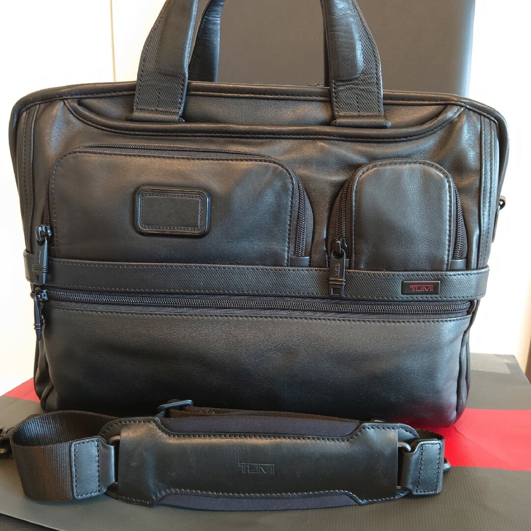 【美品】TUMI96141D2 エクスパンダブル オールレザー ブリーフ