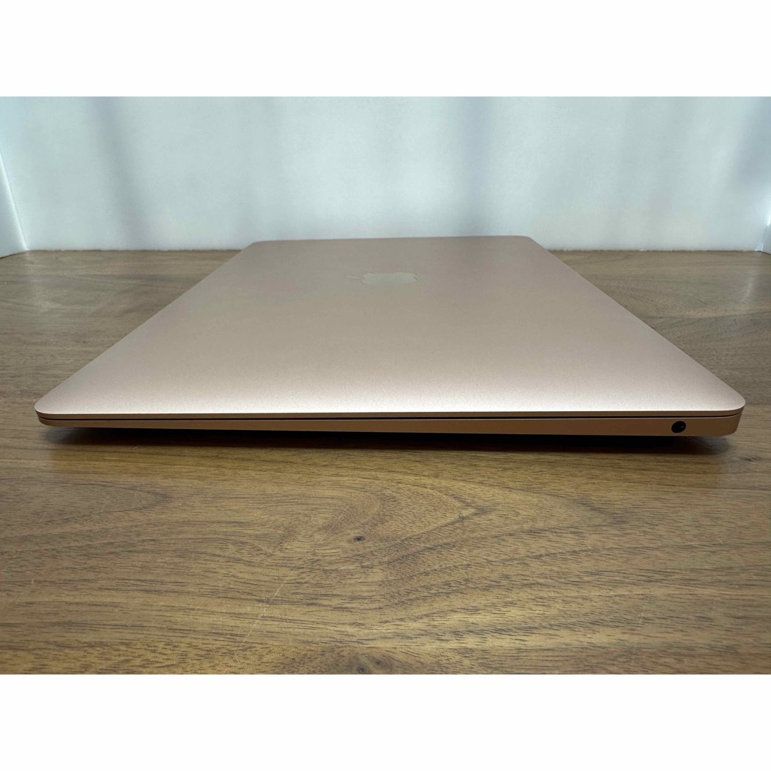 高性能❗️MacBook Air 2020 M1チップ　メモリ16GB　ゴールド