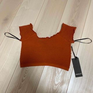 フォーエバートゥエンティーワン(FOREVER 21)のFOEVER21 TOPS(Tシャツ(半袖/袖なし))