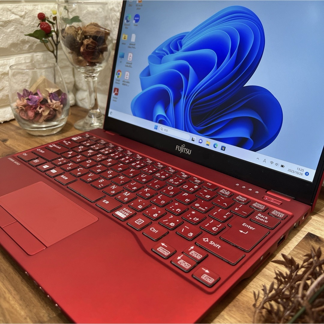 【超軽量】LIFEBOOK UH75 薄型PC 8世代i5/爆速256GB