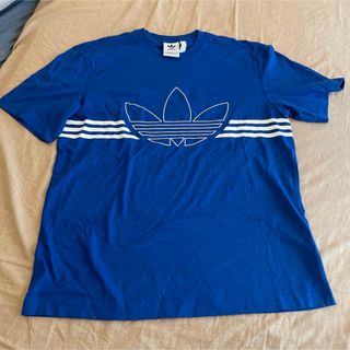 アディダス(adidas)のadidas Tシャツ　ブルー　Lサイズ(Tシャツ/カットソー(半袖/袖なし))