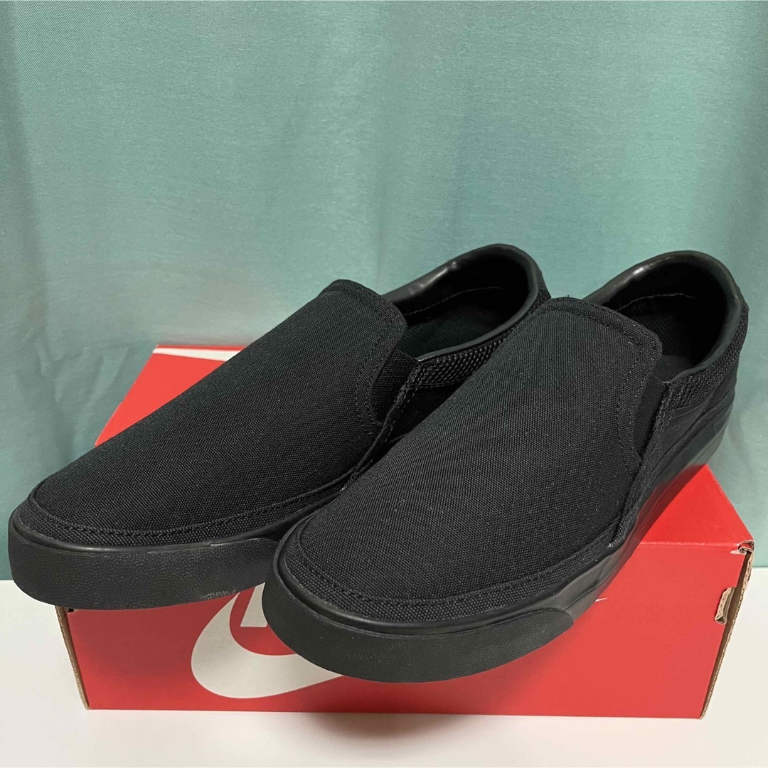 新品☆未使用　NIKE ナイキ　コート レガシー スリッポン 3