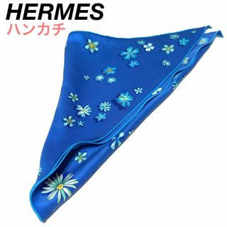 エルメス(Hermes)のHERMES 花柄 三角スカーフ ハンカチ  #1037f05(バンダナ/スカーフ)