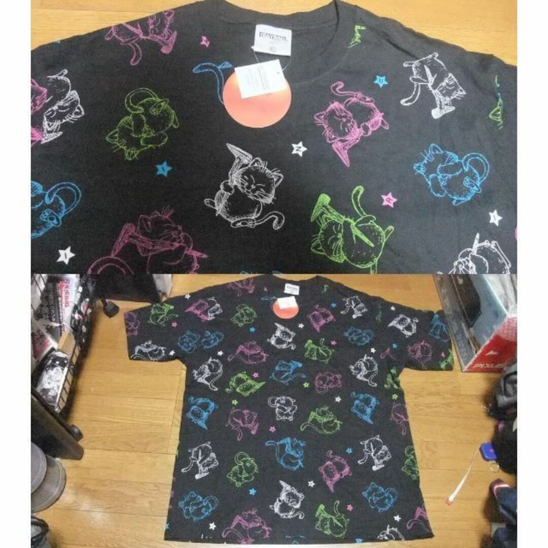 4L 新品 ドラゴンボール カリン様 総柄 Tシャツ 黒 猫 ねこ 仙人 神様 メンズのトップス(Tシャツ/カットソー(半袖/袖なし))の商品写真