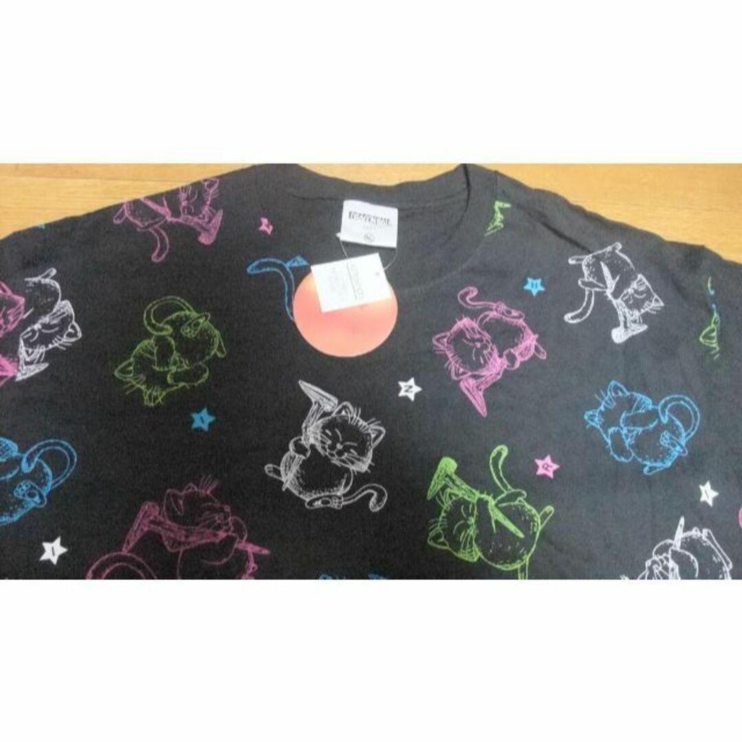 4L 新品 ドラゴンボール カリン様 総柄 Tシャツ 黒 猫 ねこ 仙人 神様 メンズのトップス(Tシャツ/カットソー(半袖/袖なし))の商品写真