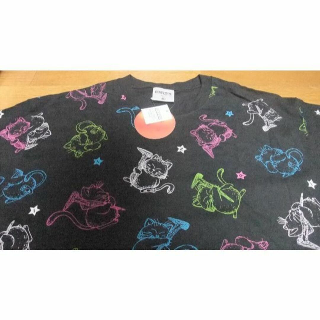 4L 新品 ドラゴンボール カリン様 総柄 Tシャツ 黒 猫 ねこ 仙人 神様 メンズのトップス(Tシャツ/カットソー(半袖/袖なし))の商品写真