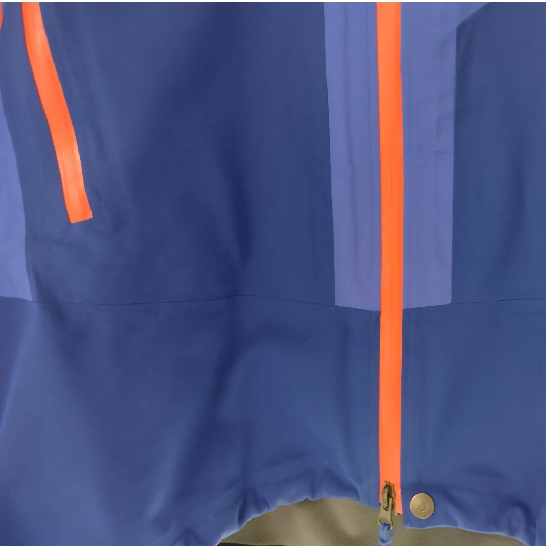 お買い物大好き様専用】ホグロフス クーロワールジャケット お買い物大好き様専用】ホグロフス クーロワールジャケット