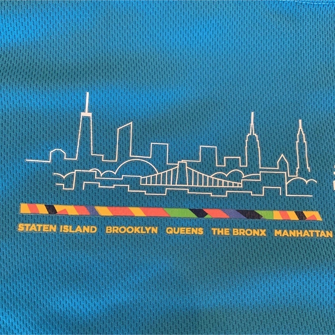 asics(アシックス)の非売品　長袖ランニングシャツ  NYCマラソン 参加者シャツ スポーツ/アウトドアのランニング(ウェア)の商品写真