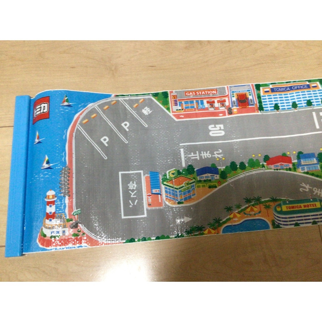 トミカシリーズ(トミカシリーズ)のトミカ　くるくるマップ　道路  キッズ/ベビー/マタニティのおもちゃ(電車のおもちゃ/車)の商品写真