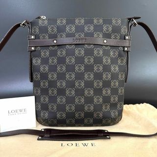 ロエベ ボディーバッグの通販 200点以上 | LOEWEを買うならラクマ