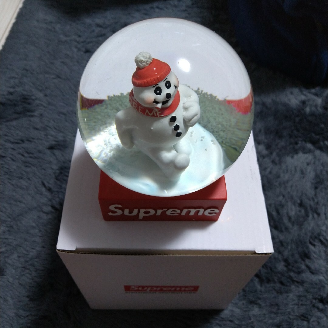 Supreme スノーマン スノーグローブ スノードーム Supreme スノーマン スノーグローブ スノードーム