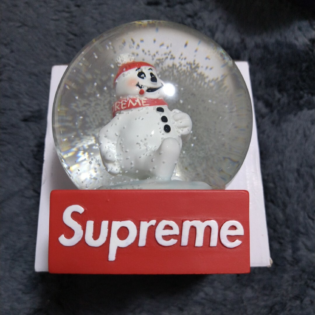 Supreme スノーマン スノーグローブ スノードーム Supreme スノーマン スノーグローブ スノードーム